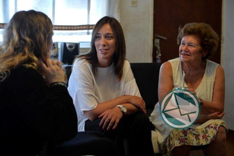 Vidal visitó una familia de La Plata afectada por la inundación de abril de 2013 Vidal visitó una familia de La Plata afectada por la inundación de abril de 2013
