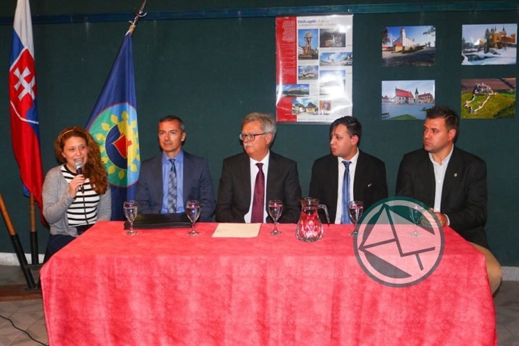 Quedó inaugurada la muestra “Eslovacos a través de los siglos” Quedó inaugurada la muestra “Eslovacos a través de los siglos”