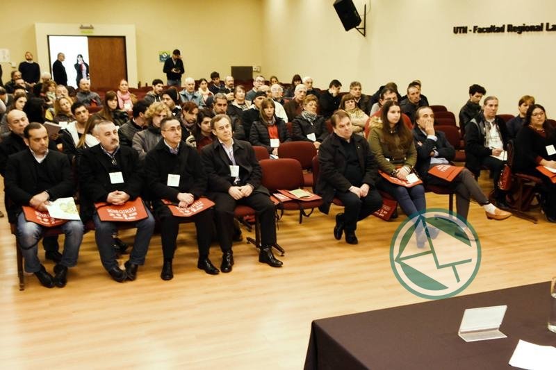 Berisso avanza en un programa de Gestión Integral de Residuos Sólidos Urbanos Berisso avanza en un programa de Gestión Integral de Residuos Sólidos Urbanos