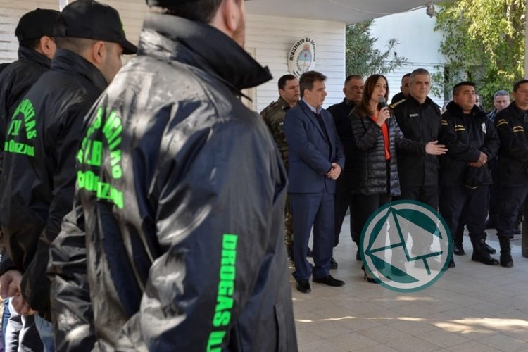 Vidal detalló cómo dispondrá más policías en la calle del conurbano Vidal detalló cómo dispondrá más policías en la calle del conurbano
