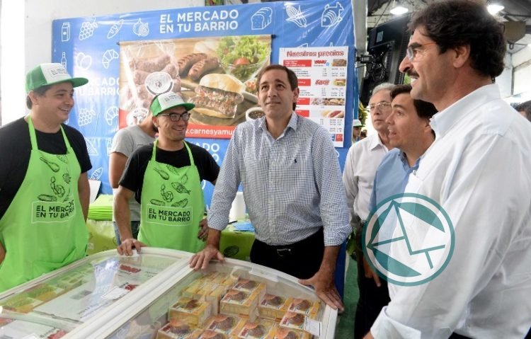Se inauguró el punto fijo de "El Mercado en Tu Barrio" en Meridiano V Se inauguró el punto fijo de "El Mercado en Tu Barrio" en Meridiano V