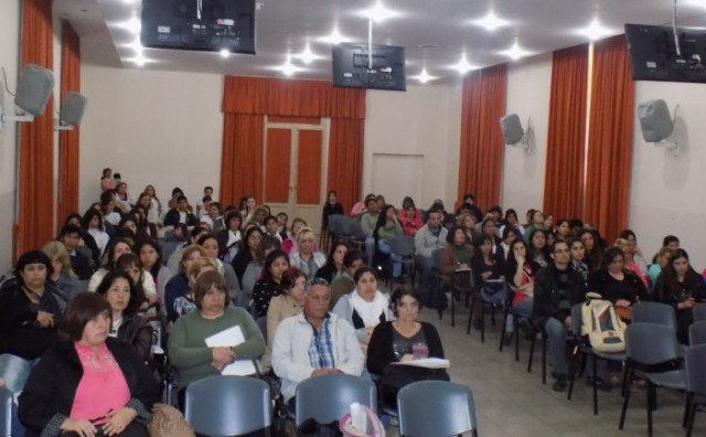 Más de 150 estudiantes de Enfermería de Región Sanitaria XI part iciparon de una jornada sobre Prevención de la Violencia en las Instituciones de Salud 22