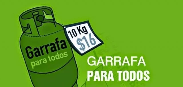 "Garrafas para todos" en la zona de La Franja Berisso image00121