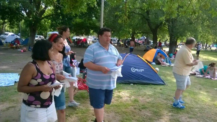 Jorge Nedela recorrió La Balandra con campaña del Frente Amplio Unen de concientización de limpieza de playas 10915228 1404370086528036 6783293572100121634 n1