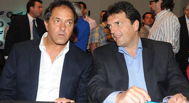.@stgomontoya: “.@danielscioli presidente, .@sergiomassa gobernador de #BuenosAires” image0032