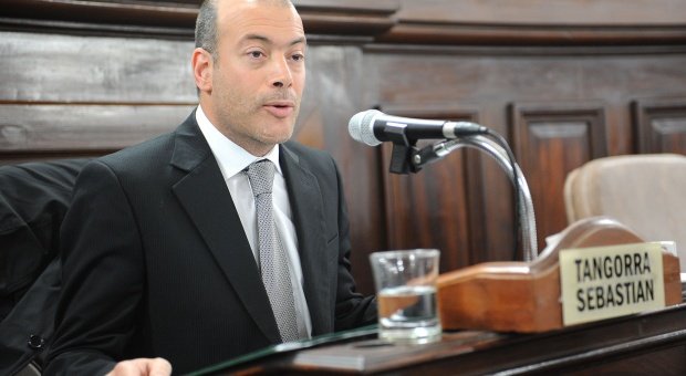 El edil Sebastián Tangorra destacó lo positivo del PROGRESAR en La Plata 20141126204523 concejal sebastian tangorra