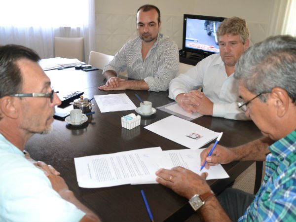 Convenio con la Fundación “Construyendo Conciencia” y el Municipio de #Berisso IPFirma Convenio2