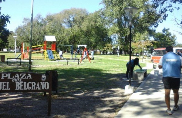 Mincarelli Puesta en valor Plaza Belgrano 2 e1427219019385