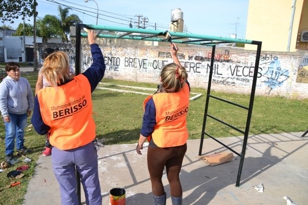 #BerissoLimpia: Mantnimiento y jerarquización de plaza en Villa Progreso Plazoleta Villa Progreso