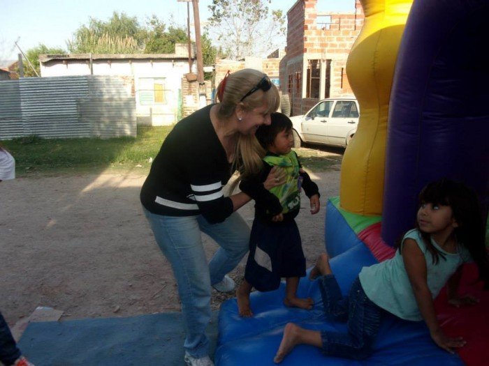Salomé Chediak: “No recorro los barrios, trabajo en ellos” chediak medendero el faro 2