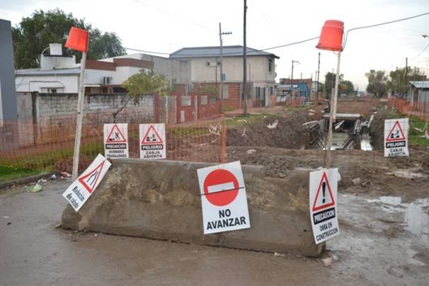 Por obras se encuentra cortada la calle 162 entre 28 y 30 de #Berisso image00327