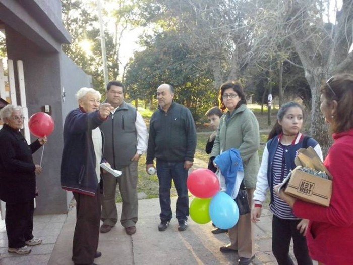 @Nedela2015 en la recta final con Cambiemos timbreando Barrio Banco Provincia