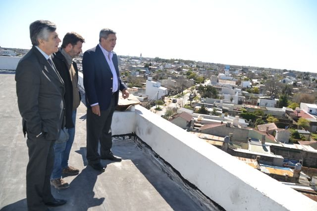@QuiqueSlezack recorrió las obras de remodelación del edificio del Ex Sanatorio de la Carne