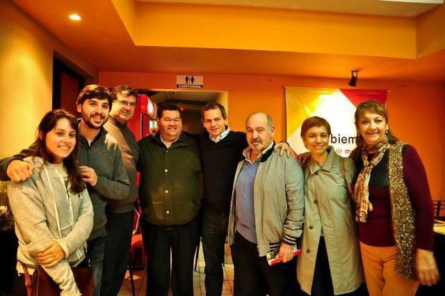@Nedela2015 junto al precandidato por Cambiemos a vicepresidente Lucas Llach @Nedela2015 junto al precandidato por Cambiemos a vicepresidente Lucas Llach