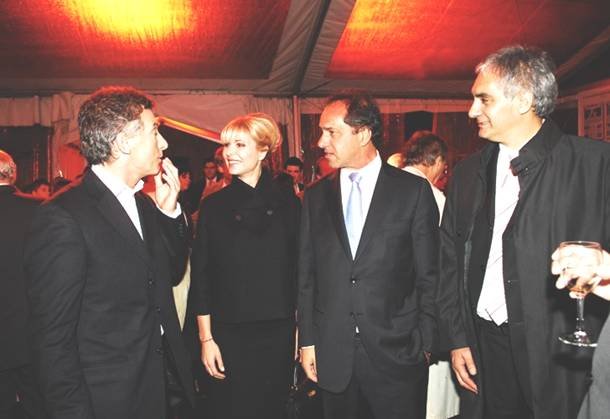 @stgomontoya dice que en octubre se elige entre el desarrollo de @danielscioli y el ajuste de @mauriciomacri