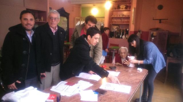 Sebastám Mincarelli acercó DNIs al Hogar de Ancianos gestionados por Juan Mincarelli