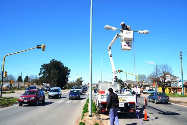 Continúa la segunda etapa de obras de acceso al Puerto de Berisso sobre Ruta 11 Continúa la segunda etapa de obras de acceso al Puerto de Berisso sobre Ruta 11