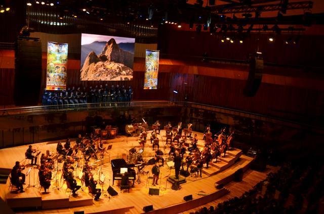 Presentación de la Orquesta Sinfónica Municipal en el "Centro Cultural Néstor Kirchner