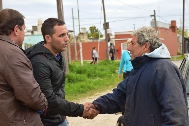 Recorrido de campaña de Juan Mincarelli en Villa Nueva