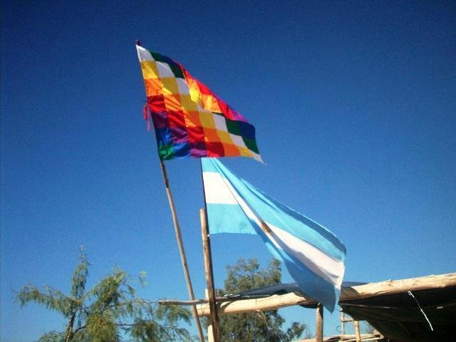 Charla-debate sobre el "Día de la Diversidad Cultural Americana"