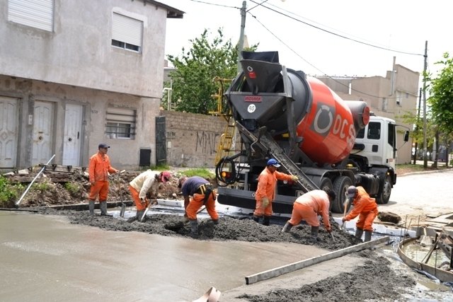 Asfalto por el Plan Más Cerca sobre la calle 29
