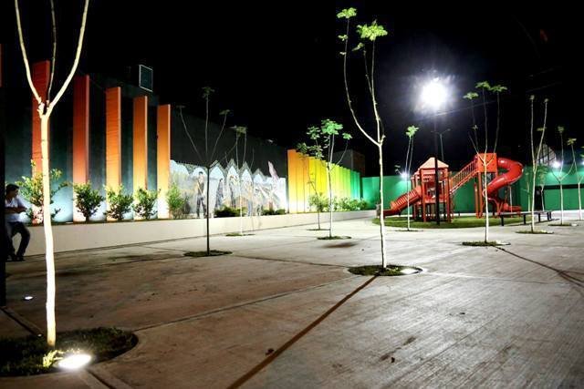 Este martes Secco reinaugura plaza Peombara