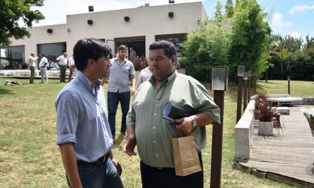 Pagó al personal y se fue a Tandil