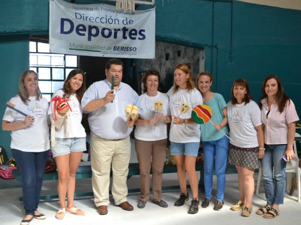 Promoción de la Salud Bucal en la Colonia Municipal de Vacaciones Promoción de la Salud Bucal en la Colonia Municipal de Vacaciones