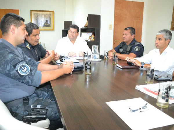 Planifican acciones para reforzar la Seguridad ciudadana en Berisso Planifican acciones para reforzar la Seguridad ciudadana en Berisso