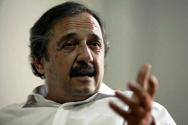 Alfonsín busca que se escuche mas a la UCR y le pegó a Macri Alfonsín busca que se escuche mas a la UCR y le pegó a Macri