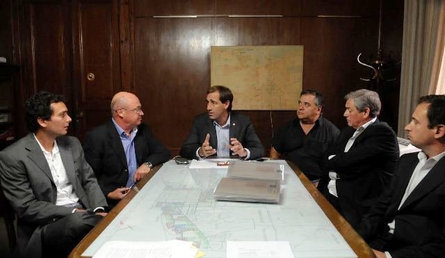 Garro cerró contrato millonario con ESUR Garro cerró contrato millonario con ESUR