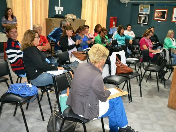 Berisso capacita a sus enfermeros y se preparan para la Campaña de Vacunación Berisso capacita a sus enfermeros y se preparan para la Campaña de Vacunación