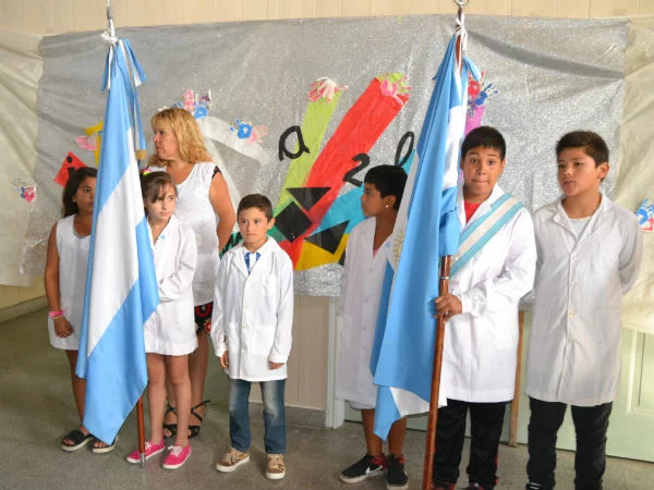 En la Escuela 25 se realizó el Acto Central del Inicio del Ciclo Lectivo 2016