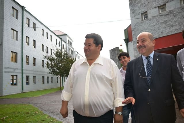 Nedela recorrió el albergue universitario en Berisso