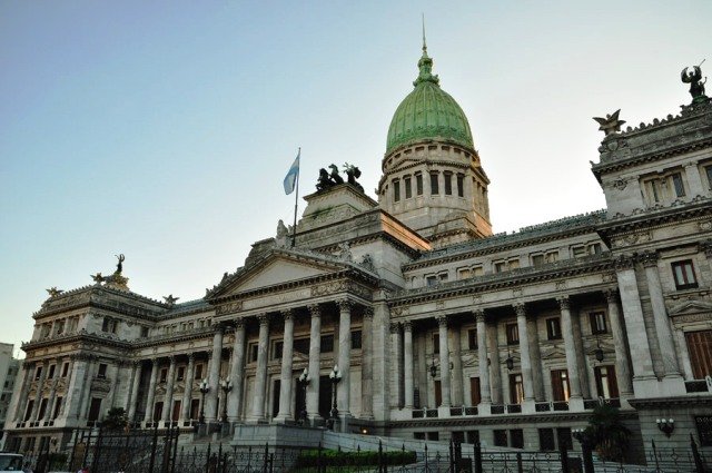 Massa ratificó su apoyo al acuerdo con los holdouts y acordó cambios para “dar más garantías” al país