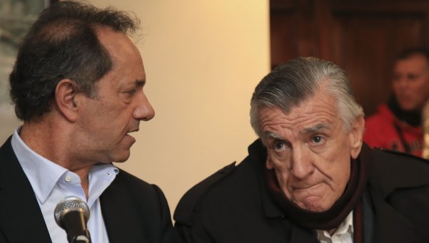 El PJ proclamó la lista de unidad encabezada por Gioja y Scioli