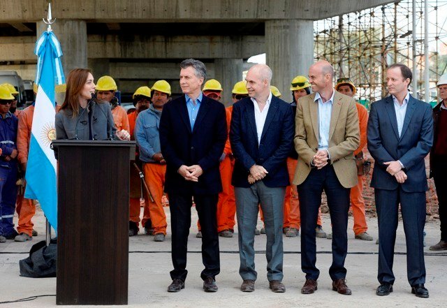 Macri, Vidal y Rodríguez Larreta en recorrida de obras del Víaducto del Puente La Noria
