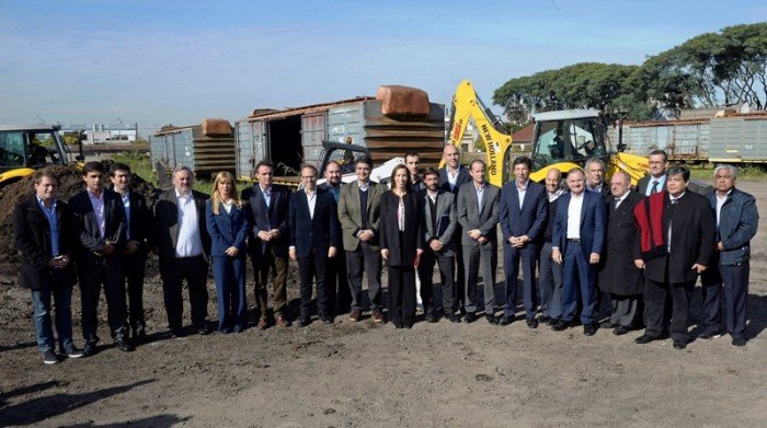 Vidal presentó un plan de infraestructura y seguridad Vidal presentó un plan de infraestructura y seguridad