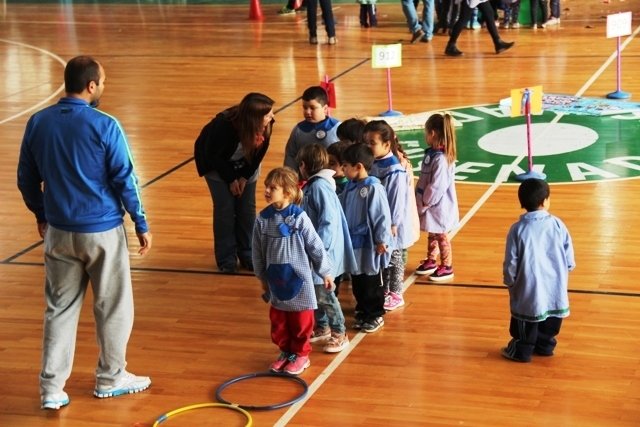 Juegos Motores en el Polideportivo Municipal de Ensenada