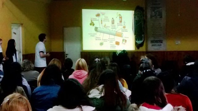 Se realizó harla para dejar de fumar en el Satiagueño