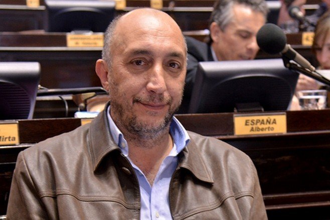 Torres: “La Provincia se merecía una reforma política más integral que sólo limitar las elecciones”