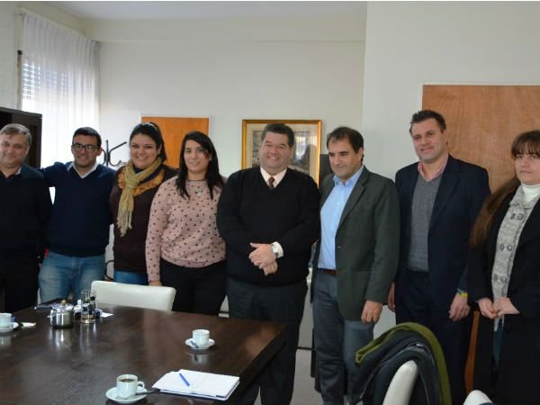 Agenda en temas migratorios en Berisso con Nación
