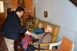 Trámites de jubilación para los abuelos del Hogar de Ancianos