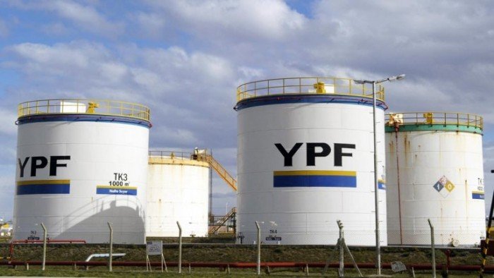 Fracasó la primera reunión con YPF y los petroleros están cada vez más cerca de un paro
