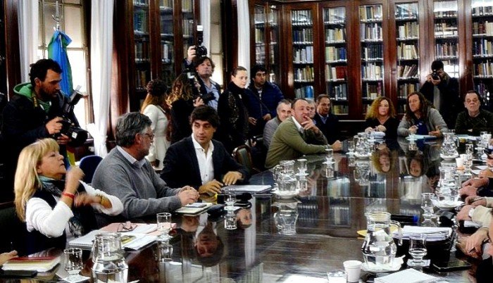 Paritarias: Provincia ofreció un 16 % hasta octubre y quedó cerca de lograr un acuerdo