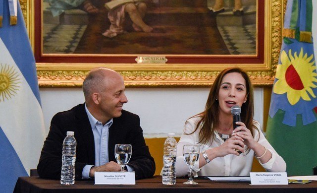 Vidal e intenentes del Conurbano Norte en marco del Council en Pilar