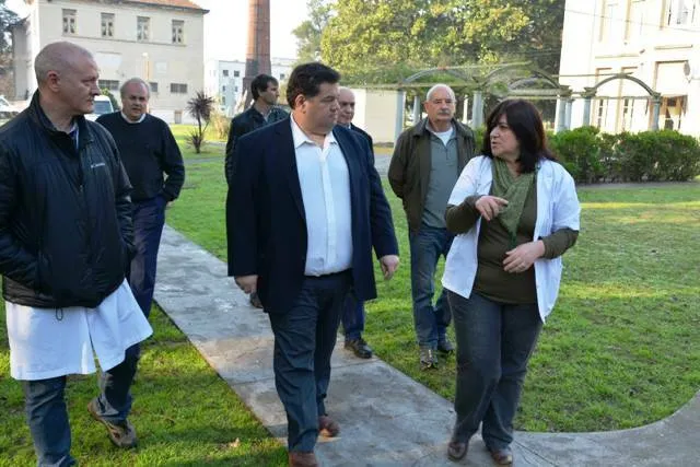 Nedela recorrió las instalaciones del Hospital Zonal Especializado "El Dique" Nedela recorrió las instalaciones del Hospital Zonal Especializado "El Dique"