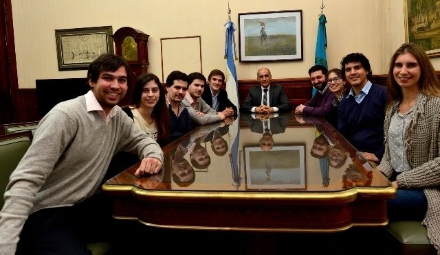 “La Juventud Radical En Lucha” con Daniel Salvador “La Juventud Radical En Lucha” con Daniel Salvador