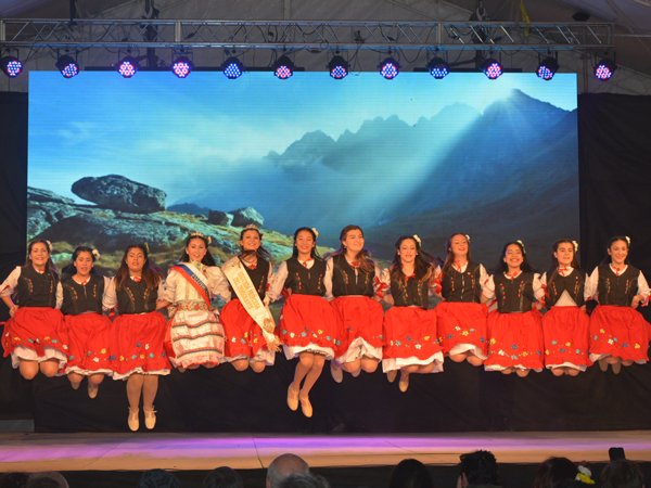 Se cerró el primer fin de semana de festivales de la Fiesta Provincial del Inmigrante