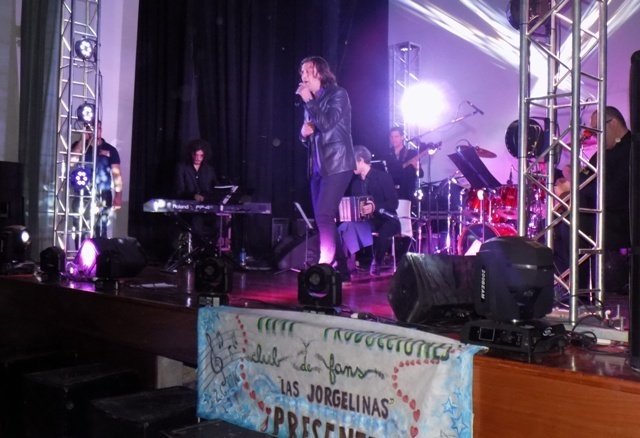 Jorge Vázquez presentó su nuevo disco en Ensenada Jorge Vázquez presentó su nuevo disco en Ensenada